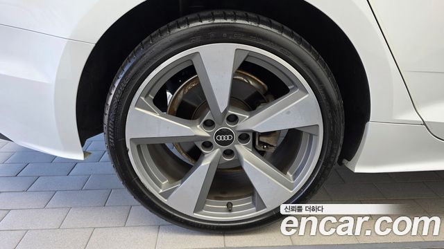 Audi A5 из Кореи Encar