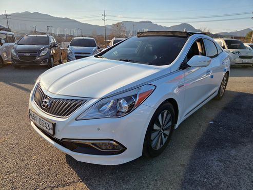 Hyundai Grandeur Premium — пробег 133 015 км — фото 1 из 5