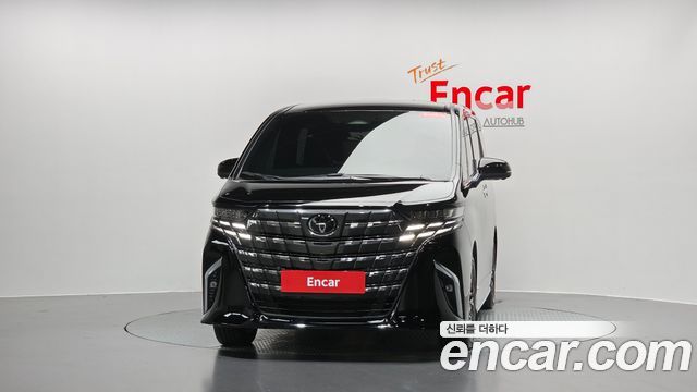 Toyota Alphard 2.5 HEV Executive AWD — пробег 9 585 км — фото 3 из 5