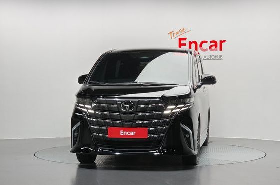 Toyota Alphard 2.5 HEV Executive AWD — пробег 9 585 км — фото 3 из 5