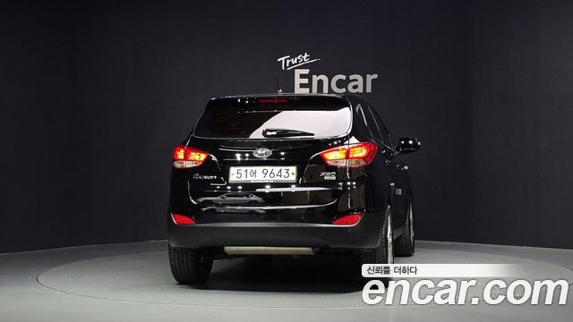 Hyundai Tucson Diesel 2WD X20 Luxury — пробег 200 307 км — фото 4 из 5