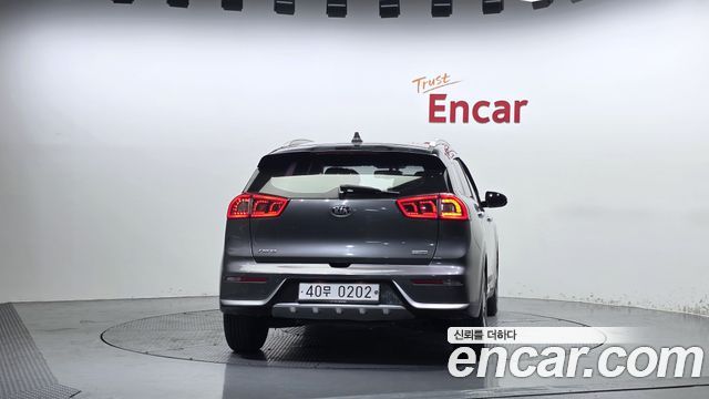 Kia Niro из Кореи Encar