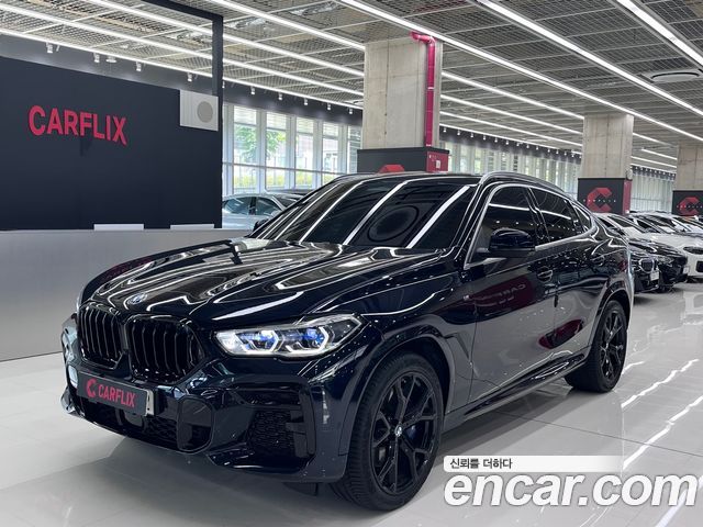 BMW X6 xDrive40i M Sport — пробег 28 400 км — фото 2 из 5