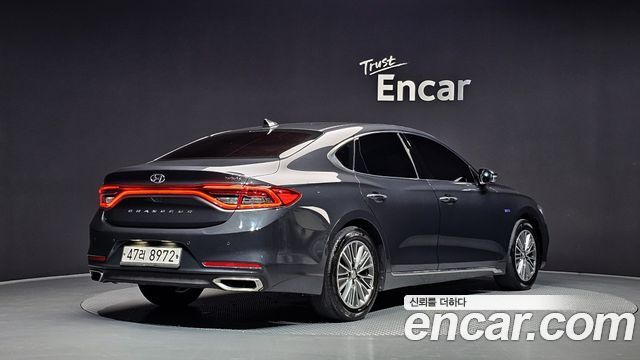 Hyundai Grandeur Premium — пробег 124 987 км — фото 2 из 5