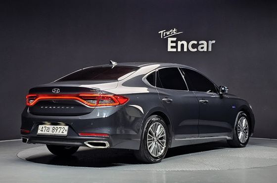 Hyundai Grandeur Premium — пробег 124 987 км — фото 2 из 5