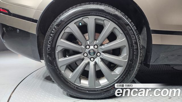 Land Rover Range Rover Velar из Кореи Encar