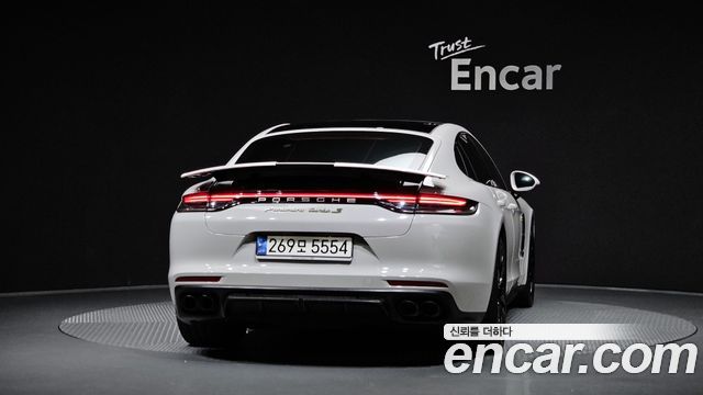 Porsche Panamera 2.9 AWD E-Hybrid Platinum Edition — пробег 28 412 км — фото 4 из 5
