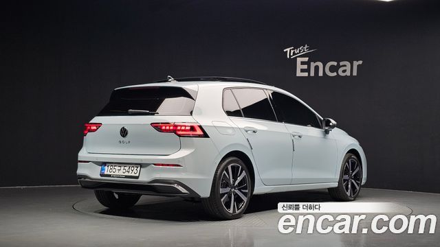 Volkswagen Golf 2.0 TDI Prestige — пробег 926 км — фото 2 из 5