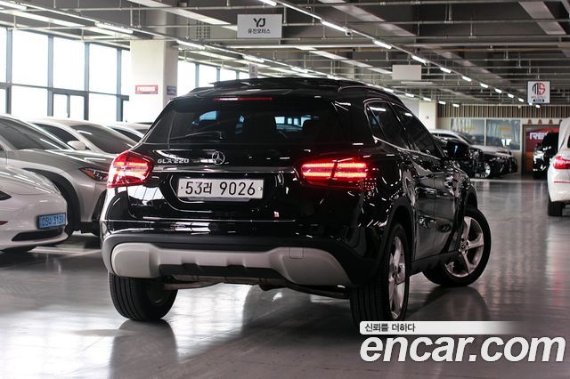 Mercedes-Benz GLA-Class из Кореи Encar