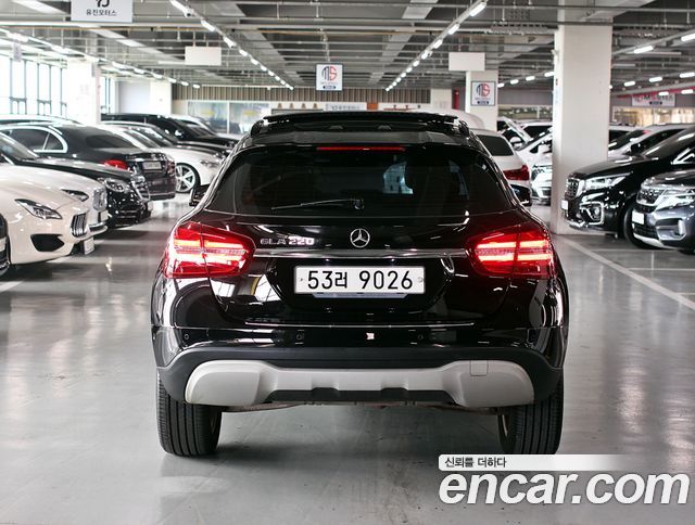 Mercedes-Benz GLA-Class из Кореи Encar
