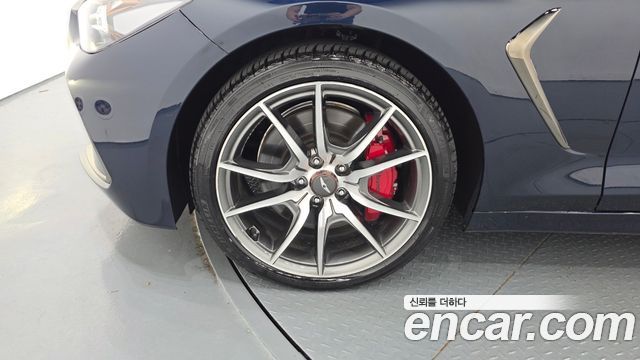 Genesis G70 из Кореи Encar