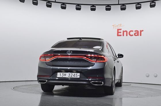 Hyundai Grandeur 2.4 Premium — пробег 70 157 км — фото 4 из 5