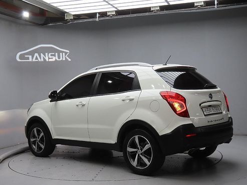 Ssangyong KORANDO 2.2 RX 2WD High DLX — пробег 73 150 км — фото 2 из 5