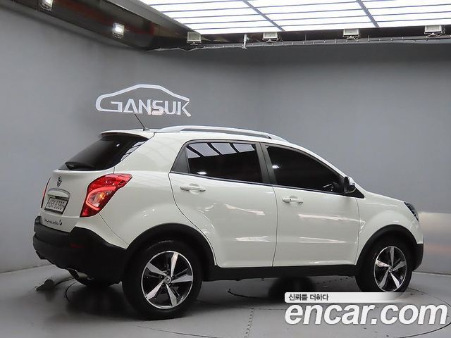 Ssangyong KORANDO 2.2 RX 2WD High DLX — пробег 73 150 км — фото 4 из 5