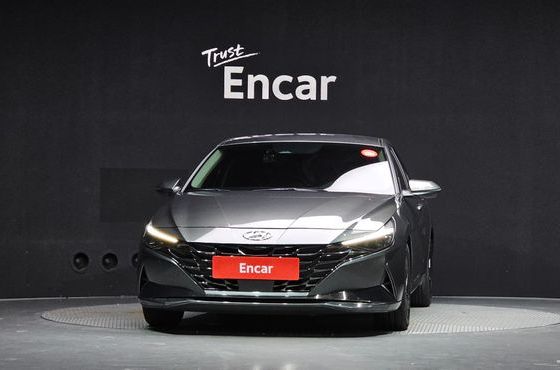 Hyundai AVANTE 1.6 Inspiration — пробег 22 350 км — фото 3 из 5