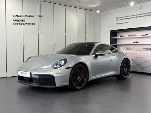 Porsche 911 Carrera GTS — пробег 439 км — фото 1 из 5