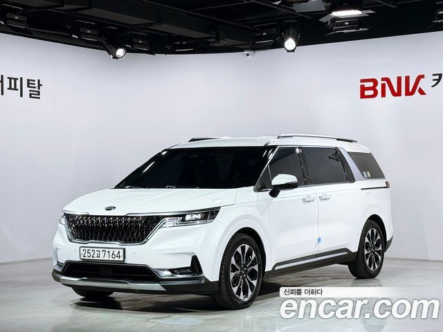 Kia Carnival из Кореи Encar