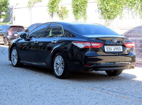 Toyota Camry 2.5 XLE Hybrid — пробег 90 920 км — фото 3 из 5