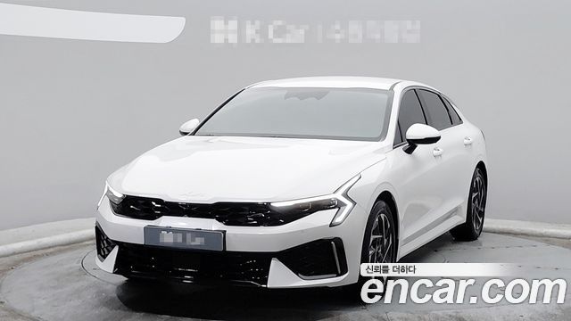 Kia K5 Signature — пробег 26 761 км — фото 1 из 5