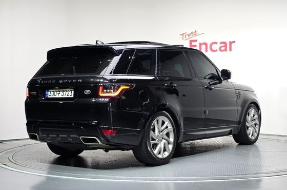 Land Rover Range Rover Sport 3.0 SDV6 HSE Dynamic — пробег 38 347 км — фото 2 из 5