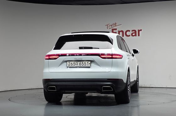 Porsche Cayenne 3.0 — пробег 27 429 км — фото 4 из 5