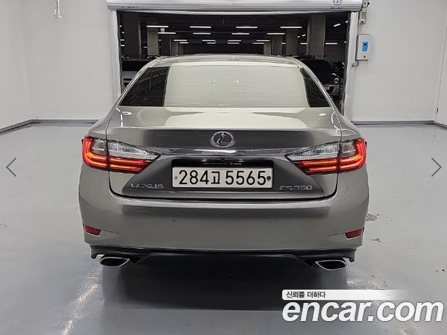 Lexus ES Supreme XV60 — пробег 49 168 км — фото 3 из 5