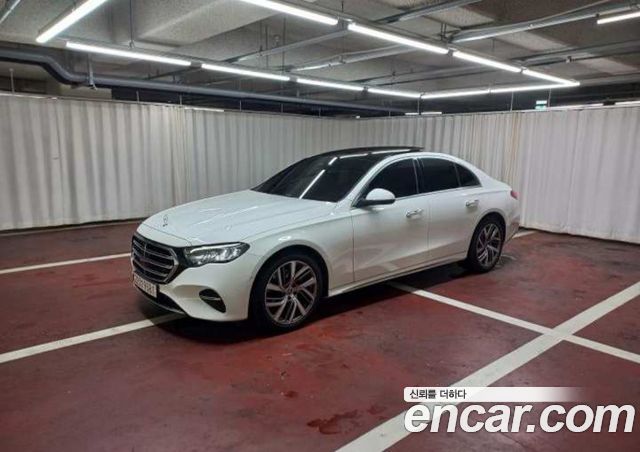Mercedes-Benz E-Class E220d 4MATIC Exclusive — пробег 36 891 км — фото 2 из 5