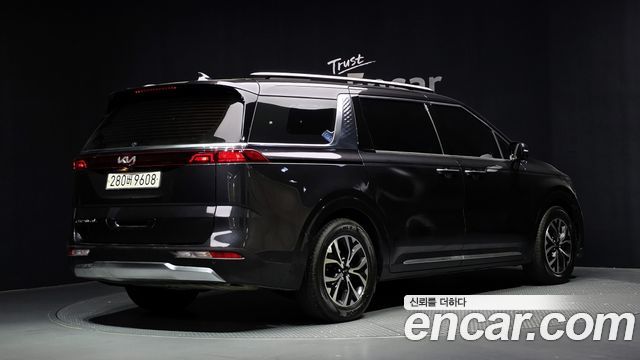 Kia Carnival из Кореи Encar