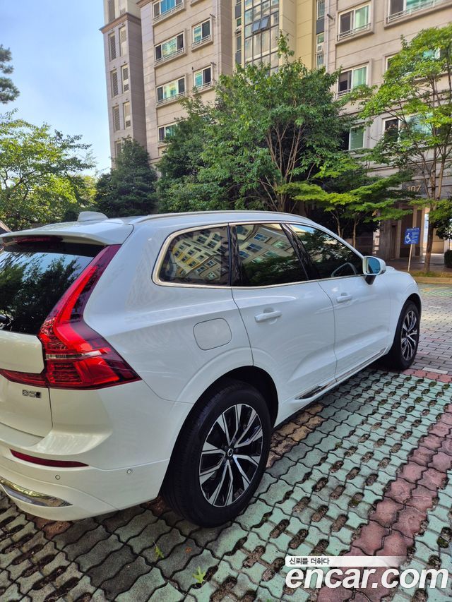 Volvo XC60 B5 Ultimate Bright — пробег 60 000 км — фото 4 из 5