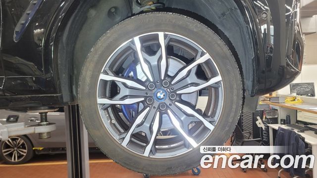 BMW X3 xDrive 30e M Sport — пробег 38 233 км — фото 5 из 5
