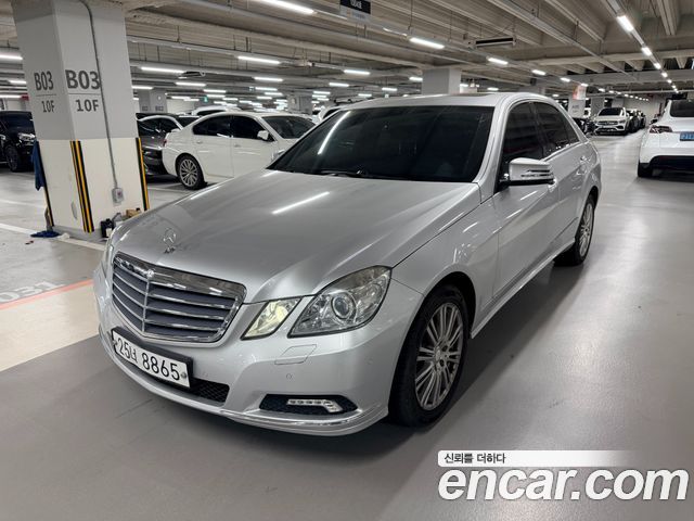 Mercedes-Benz E-Class E300 Elegance — пробег 82 700 км — фото 2 из 5