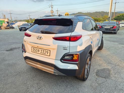 Hyundai Kona 1.6 Turbo 4WD Premium — пробег 90 800 км — фото 4 из 5