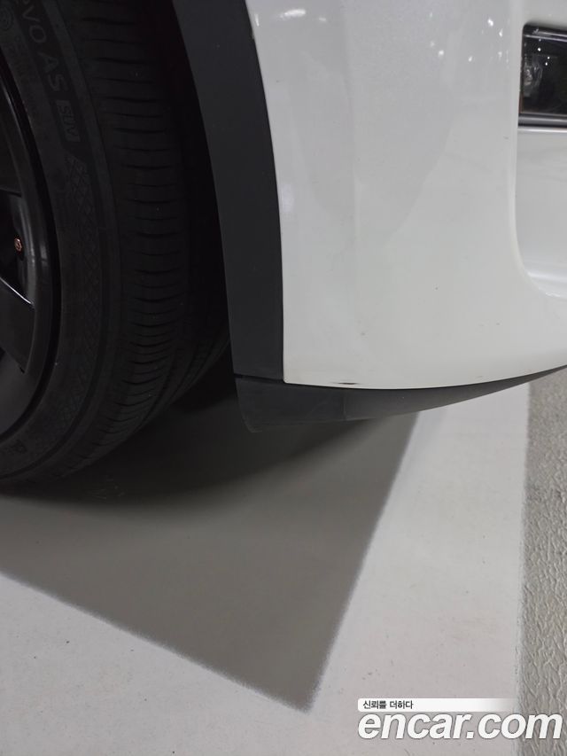 Tesla Model Y Long Range AWD — пробег 89 094 км — фото 4 из 5