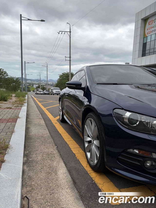 Volkswagen Scirocco 2.0 TDI R-Line — пробег 102 000 км — фото 3 из 5