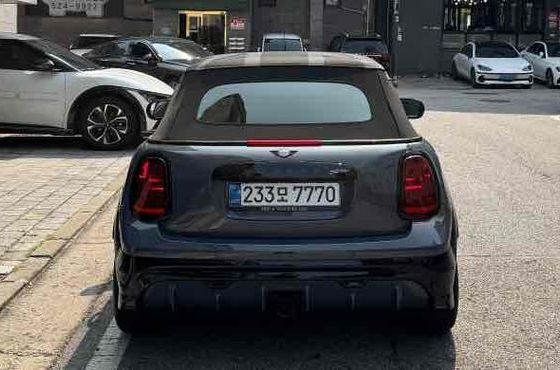 Mini Cooper Convertible JCW — пробег 6 200 км — фото 4 из 5