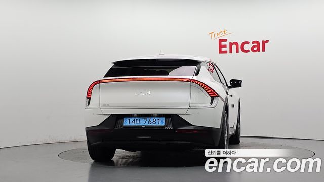 Kia EV6 из Кореи Encar