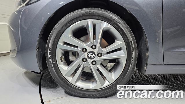 Hyundai AVANTE из Кореи Encar
