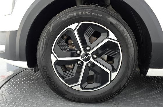 Kia Niro Trendy — пробег 156 730 км — фото 5 из 5
