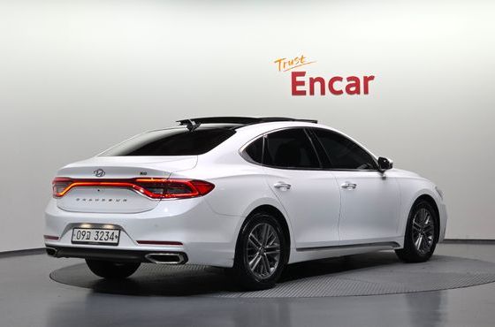 Hyundai Grandeur 2.4 Premium — пробег 21 385 км — фото 2 из 5