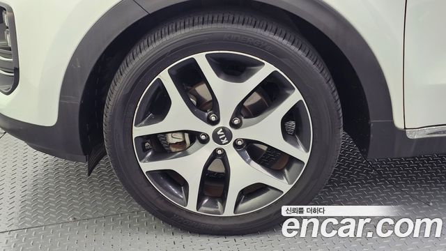 Kia Sportage из Кореи Encar