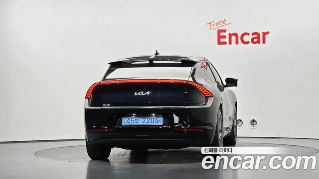 Kia EV6 из Кореи Encar