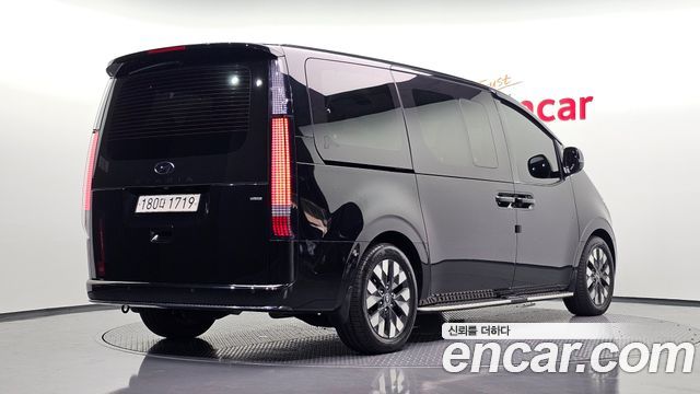 Hyundai Staria из Кореи Encar