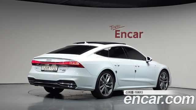 Audi A7 55 TFSI Quattro Premium — пробег 53 512 км — фото 2 из 5