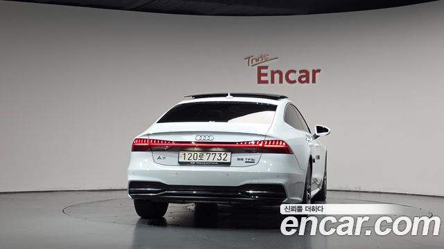 Audi A7 55 TFSI Quattro Premium — пробег 53 512 км — фото 4 из 5