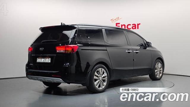 Kia Carnival из Кореи Encar