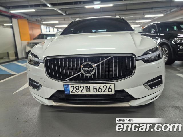 Volvo XC60 B5 Inscription — пробег 63 724 км — фото 1 из 5