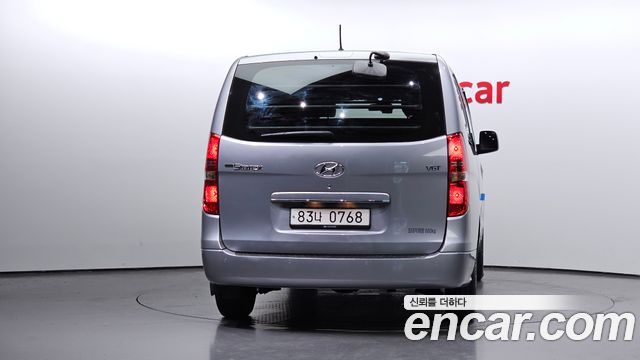 Hyundai Starex Van 5-Seater Smart — пробег 35 421 км — фото 4 из 5