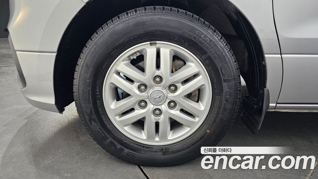 Hyundai Starex Van 5-Seater Smart — пробег 35 421 км — фото 5 из 5