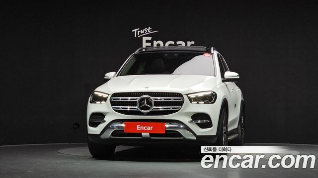 Mercedes-Benz GLE-Class GLE300d 4MATIC — пробег 64 551 км — фото 3 из 5