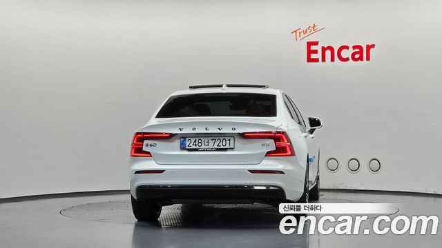 Volvo S60 из Кореи Encar